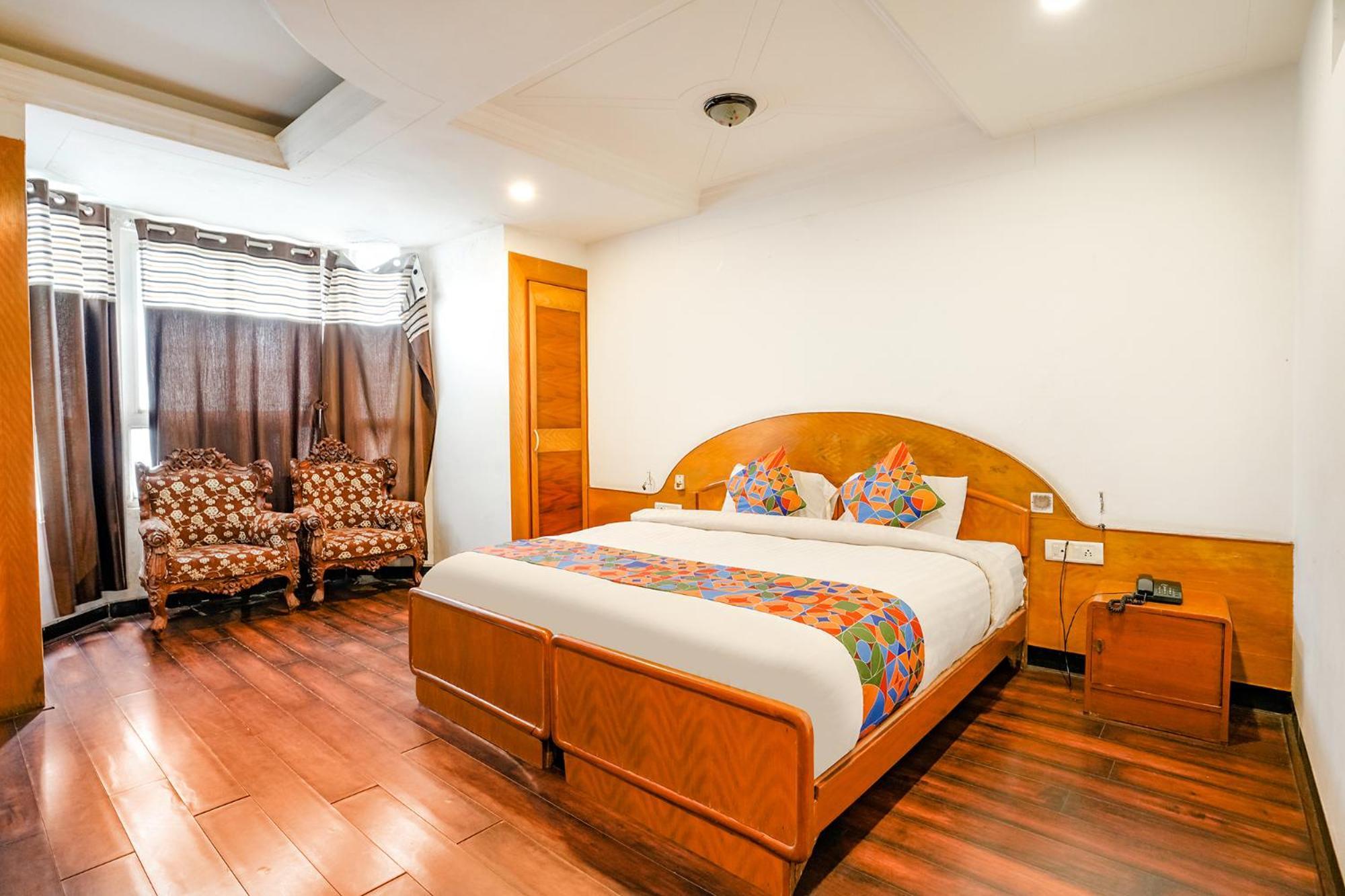Fabhotel Silver Inn II Насик Экстерьер фото